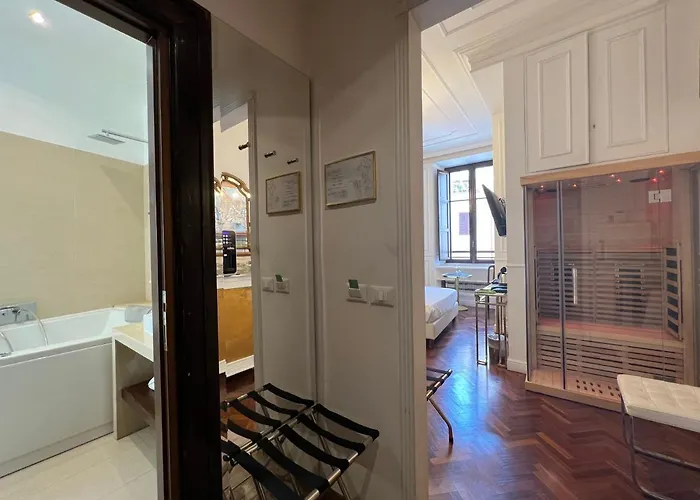 Konukevi Navona 4*
