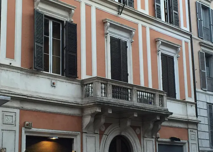 Konukevi Navona Roma